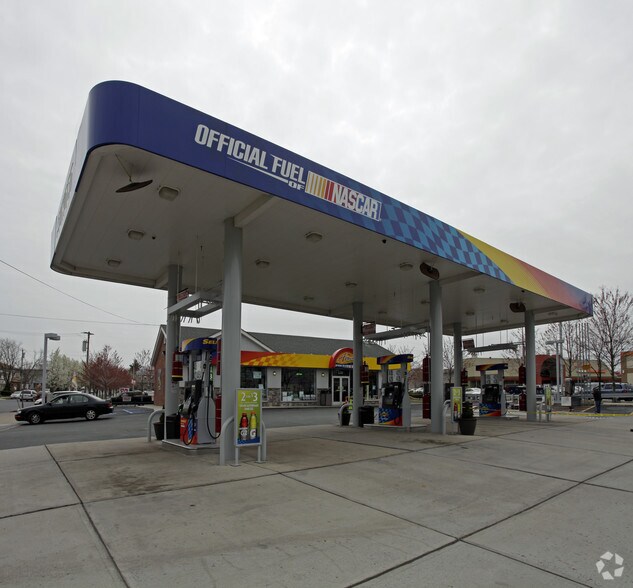 630 Arthur Kill Rd, Staten Island, NY for sale - Primary Photo - Image 1 of 1