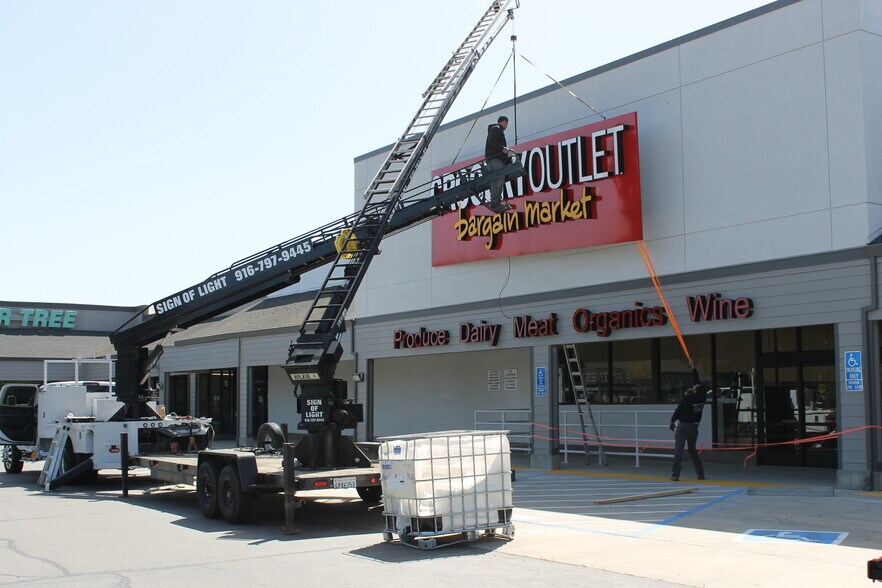 1536-1596 State Highway 99, Gridley, CA for sale - Building Photo - Image 1 of 1