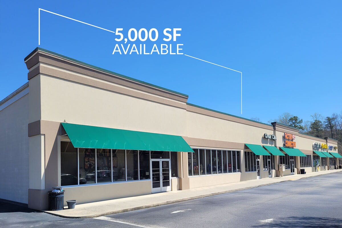 120 Donald E Thurmond Pky, Cleveland, GA for lease Building Photo- Image 1 of 10