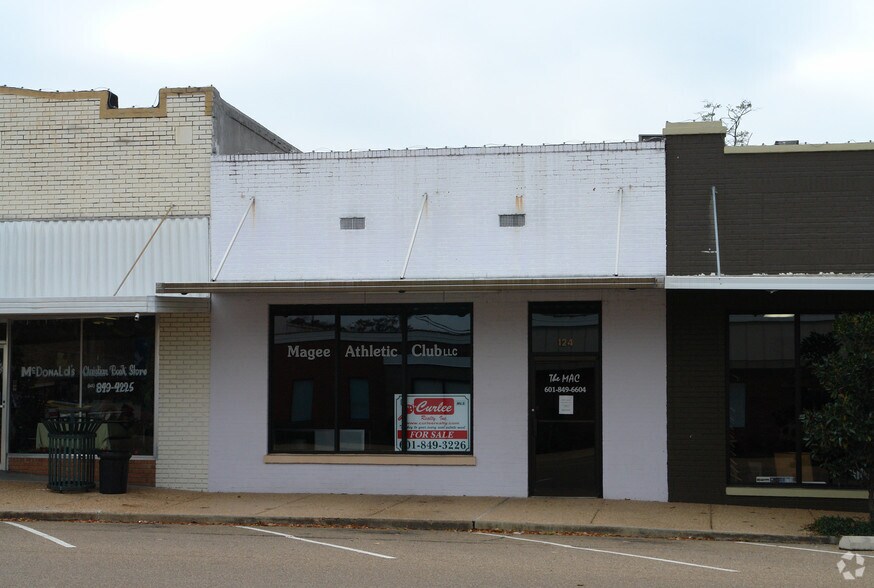 124 N Main Ave, Magee, MS for sale - Building Photo - Image 2 of 2