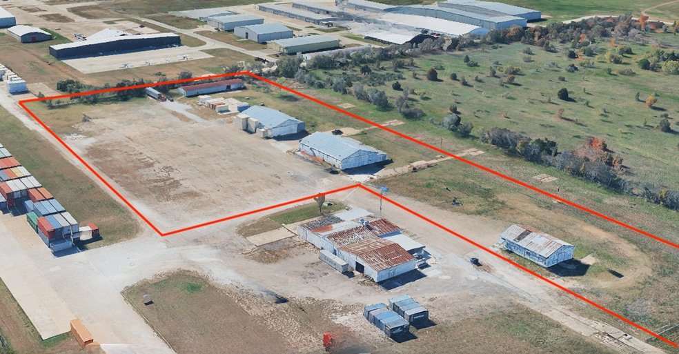 1010-1100 E Rendon Crowley Rd, Burleson, TX for lease - Primary Photo - Image 1 of 3
