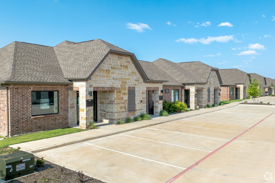 2601 Little Elm Pky, Little Elm, TX for lease - Building Photo - Image 3 of 5