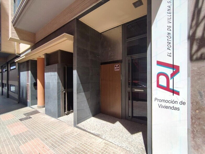 Retail in Villena for sale - Building Photo - Image 1 of 11