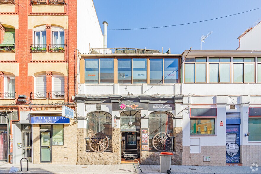 Retail in Madrid, Madrid for sale - Primary Photo - Image 1 of 1