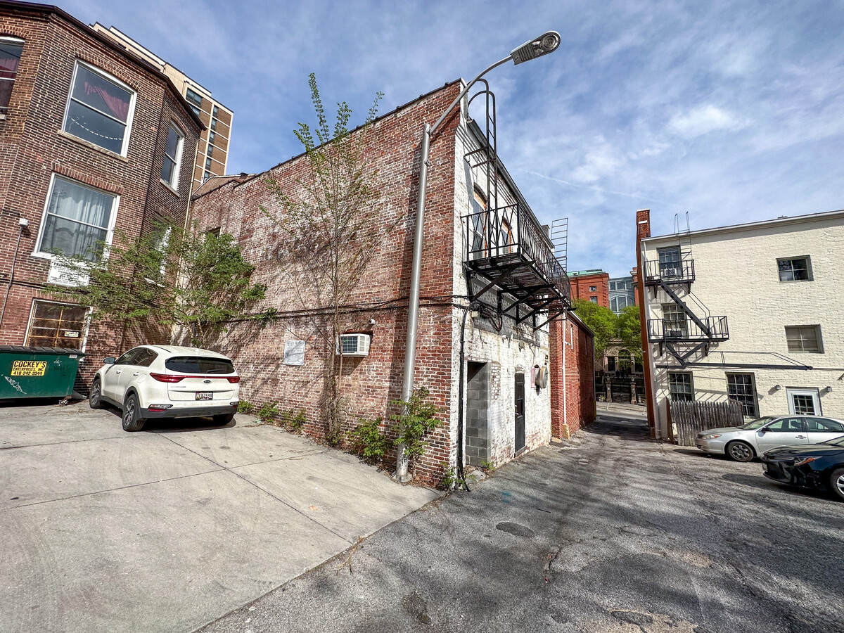 527 N Charles St, Baltimore, MD 21201 | LoopNet