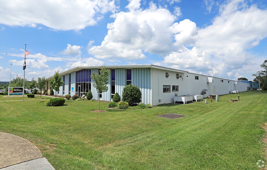 400 Battaile Dr, Winchester, VA for lease - Building Photo - Image 1 of 10