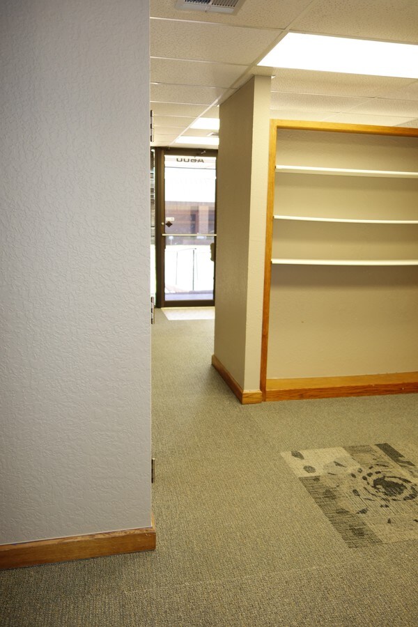 11100 Stratford Dr, Oklahoma City, OK 73120