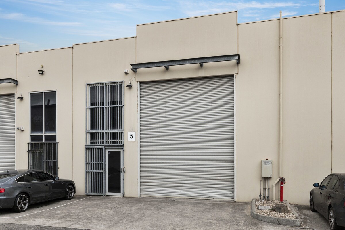 10 Childs Rd, Epping for sale Primary Photo- Image 1 of 3