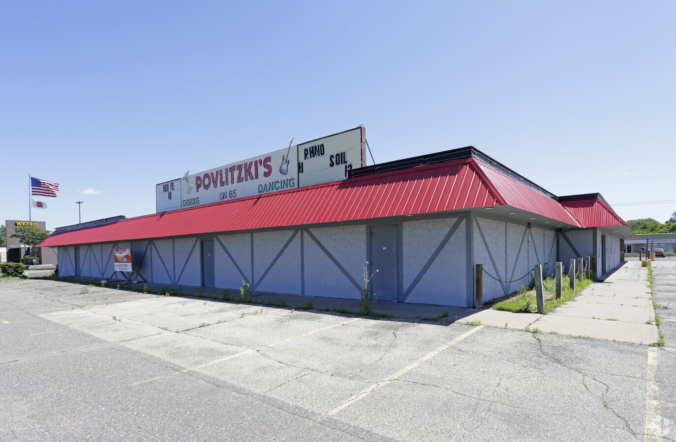 8407 Plaza Blvd NE, Fridley, MN 55432