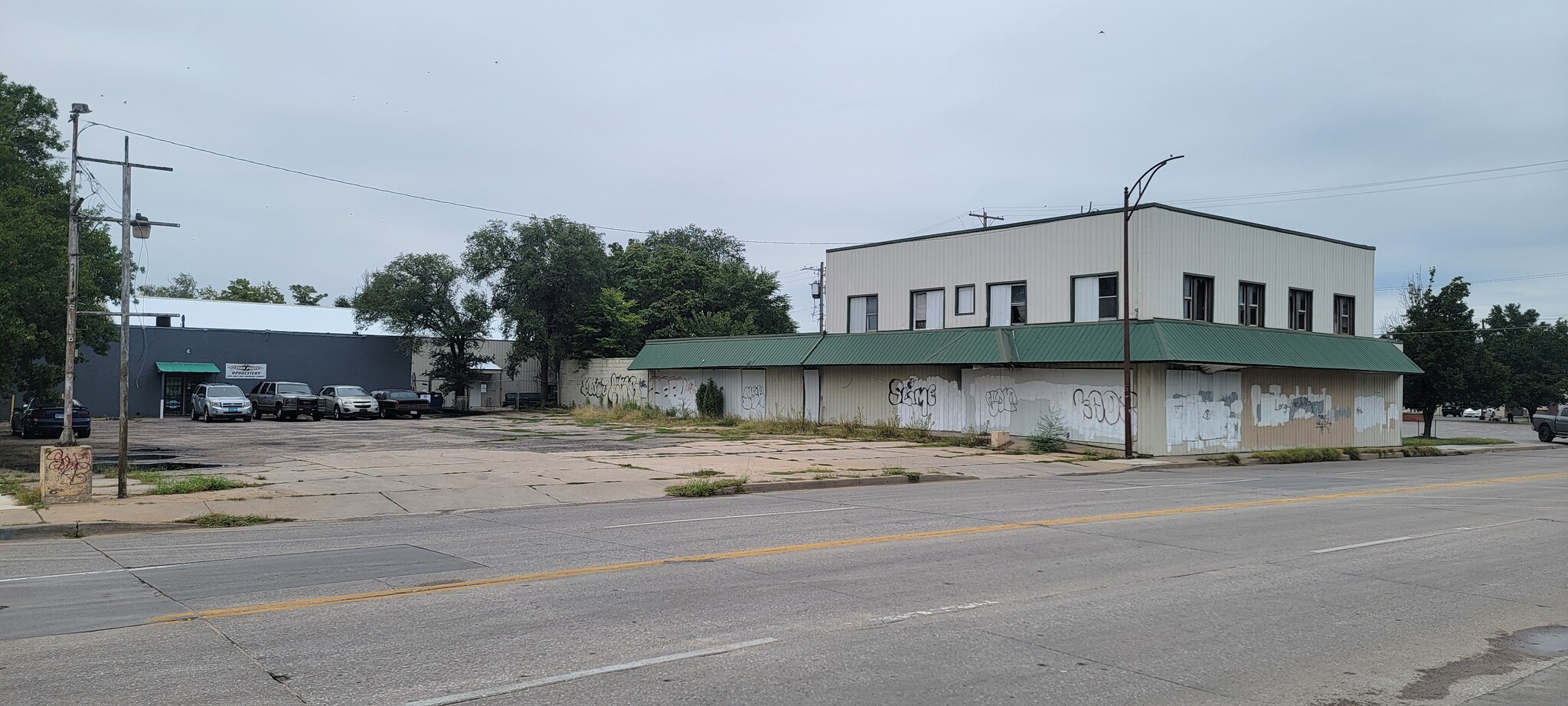 914 E Harry St, Wichita, KS for sale Building Photo- Image 1 of 4