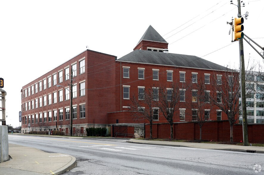 525 S Meridian St, Indianapolis, IN for lease - Building Photo - Image 2 of 18