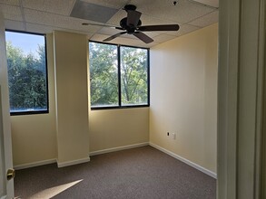 1800 Roswell Rd, Marietta, GA for lease Interior Photo- Image 2 of 5