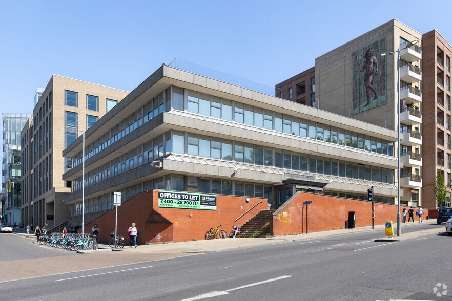 30-35 Edward St, Brighton for lease - Building Photo - Image 3 of 3