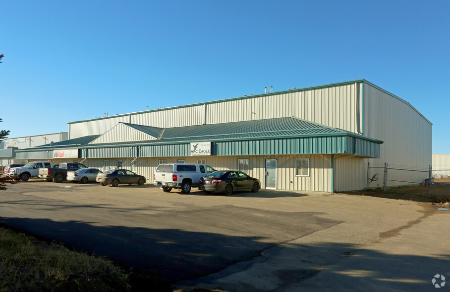 1202 5th St, Nisku, AB for lease - Primary Photo - Image 1 of 2