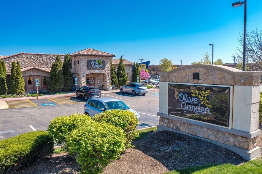 Olive Garden, Oswego, IL 60543