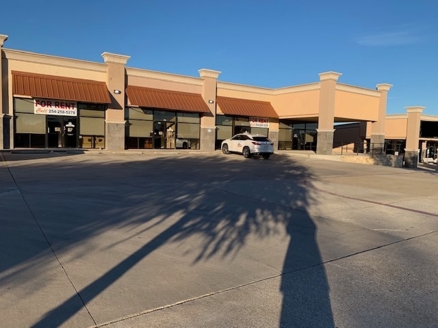311 E Stan Schlueter Loop, Killeen, TX for lease Building Photo- Image 1 of 28