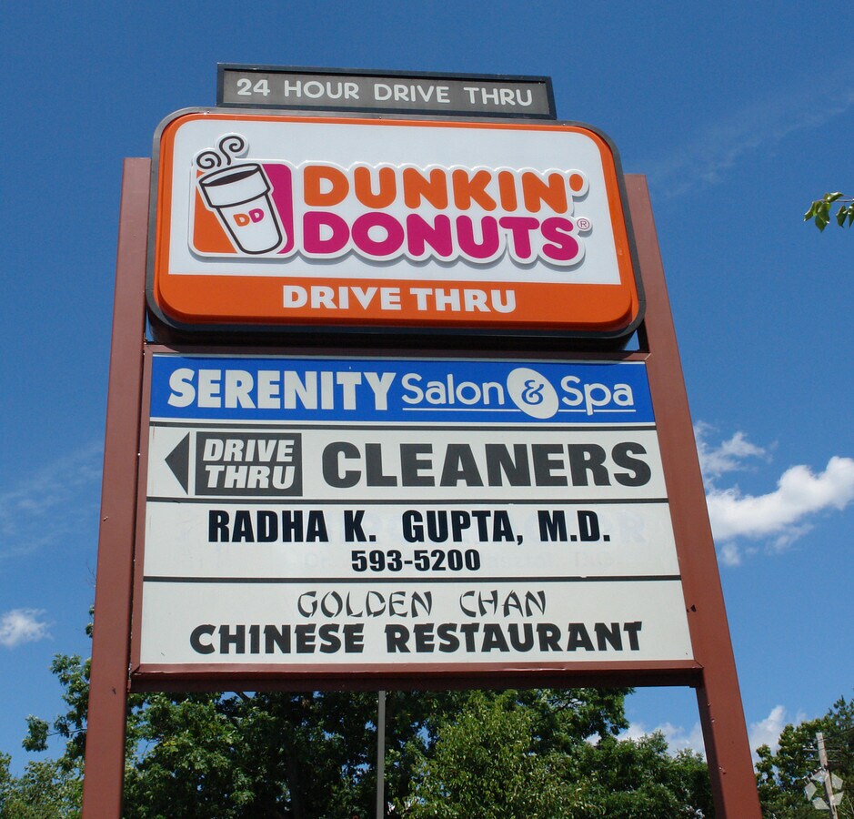 470480 Rd, Chicopee, MA 01020