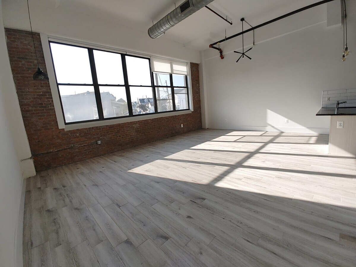 300 Hoyt St, Kearny, NJ 07032