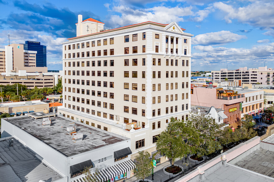 The Comeau Building - Loft