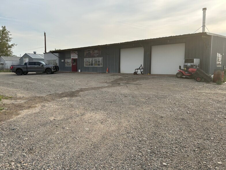7 N Center Ave, Hardin, MT for sale - Building Photo - Image 1 of 1