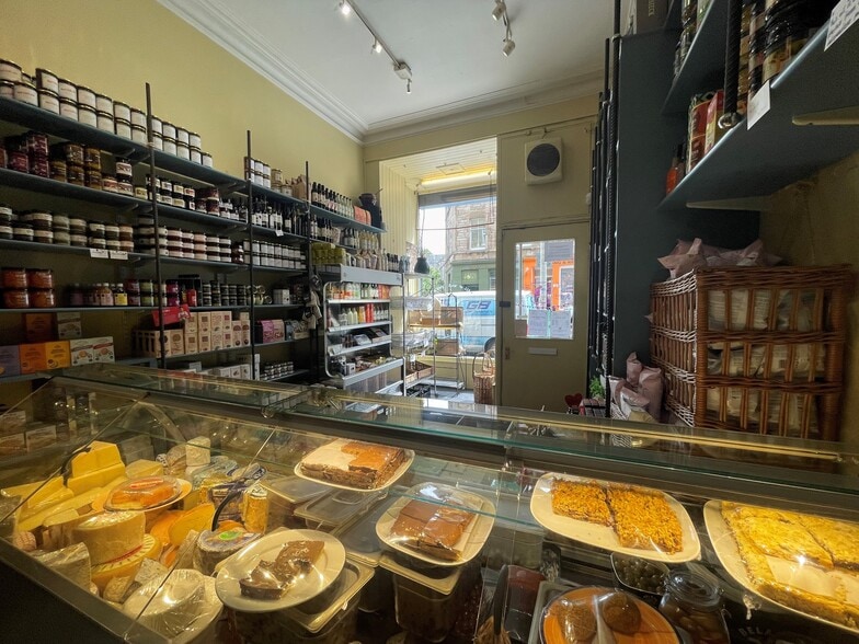 66 Raeburn Pl, Edinburgh for lease - Building Photo - Image 3 of 4