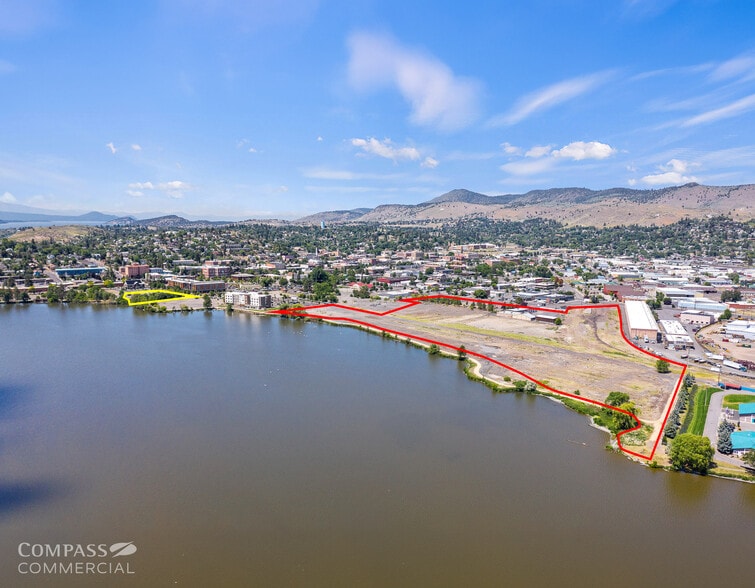 320 Timbermill Dr, Klamath Falls, OR for sale - Building Photo - Image 2 of 20