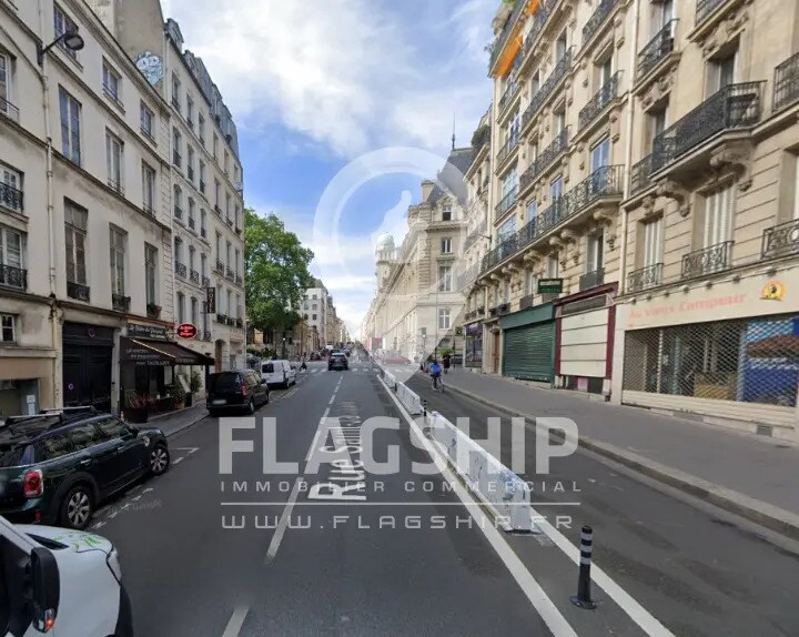 Retail in Paris for lease - Building Photo - Image 3 of 3