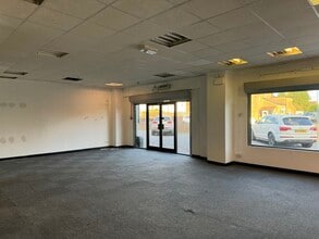 Eastbourne Rd, Blindley Heath for lease Interior Photo- Image 1 of 2