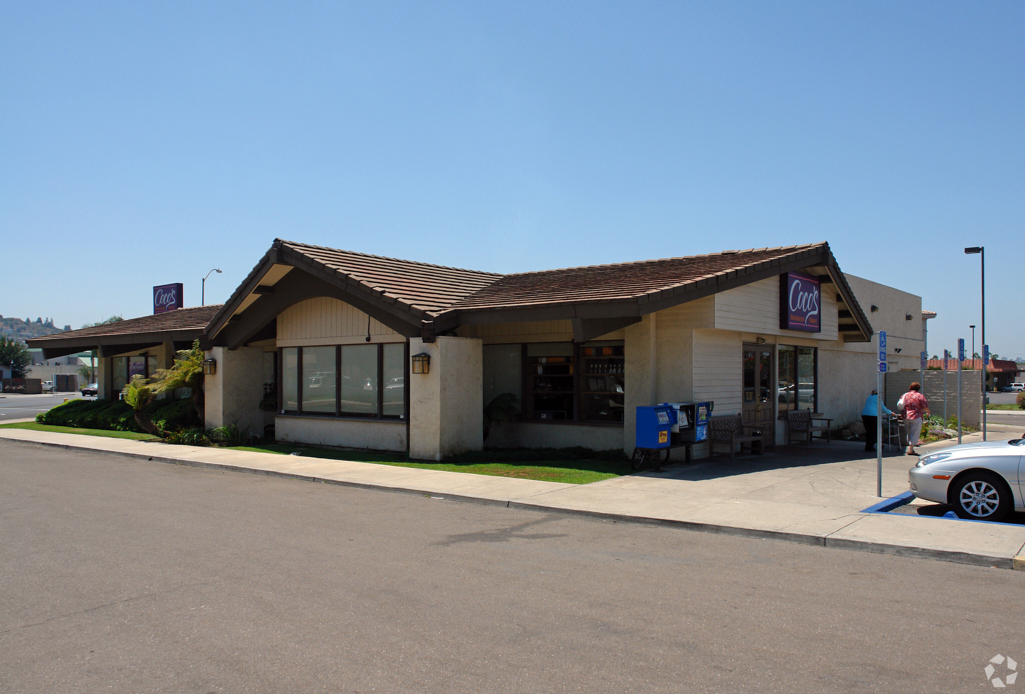 1324 E Main St, El Cajon, CA for lease Building Photo- Image 1 of 3