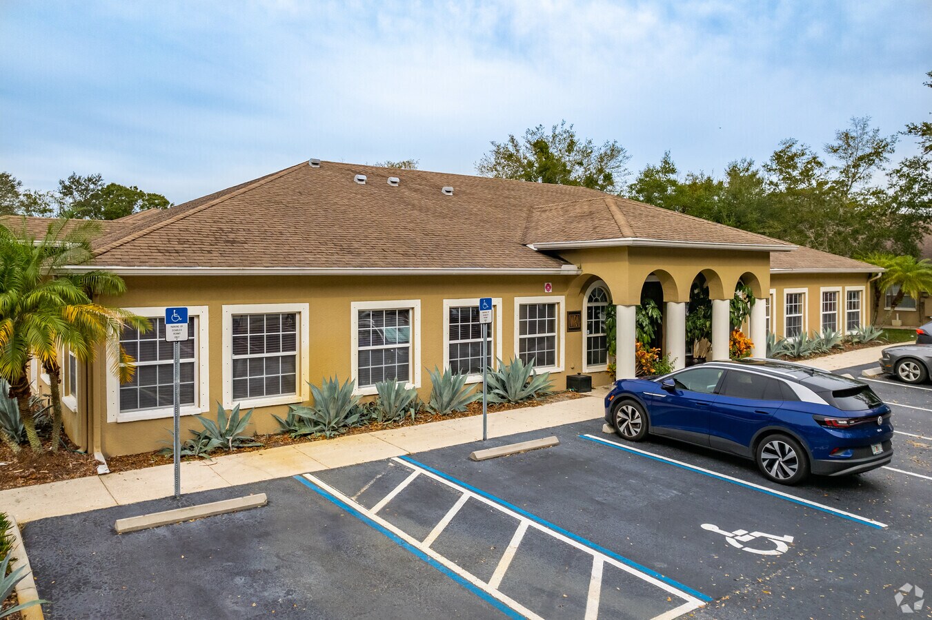 4260 W Linebaugh Ave, Tampa, FL 33624