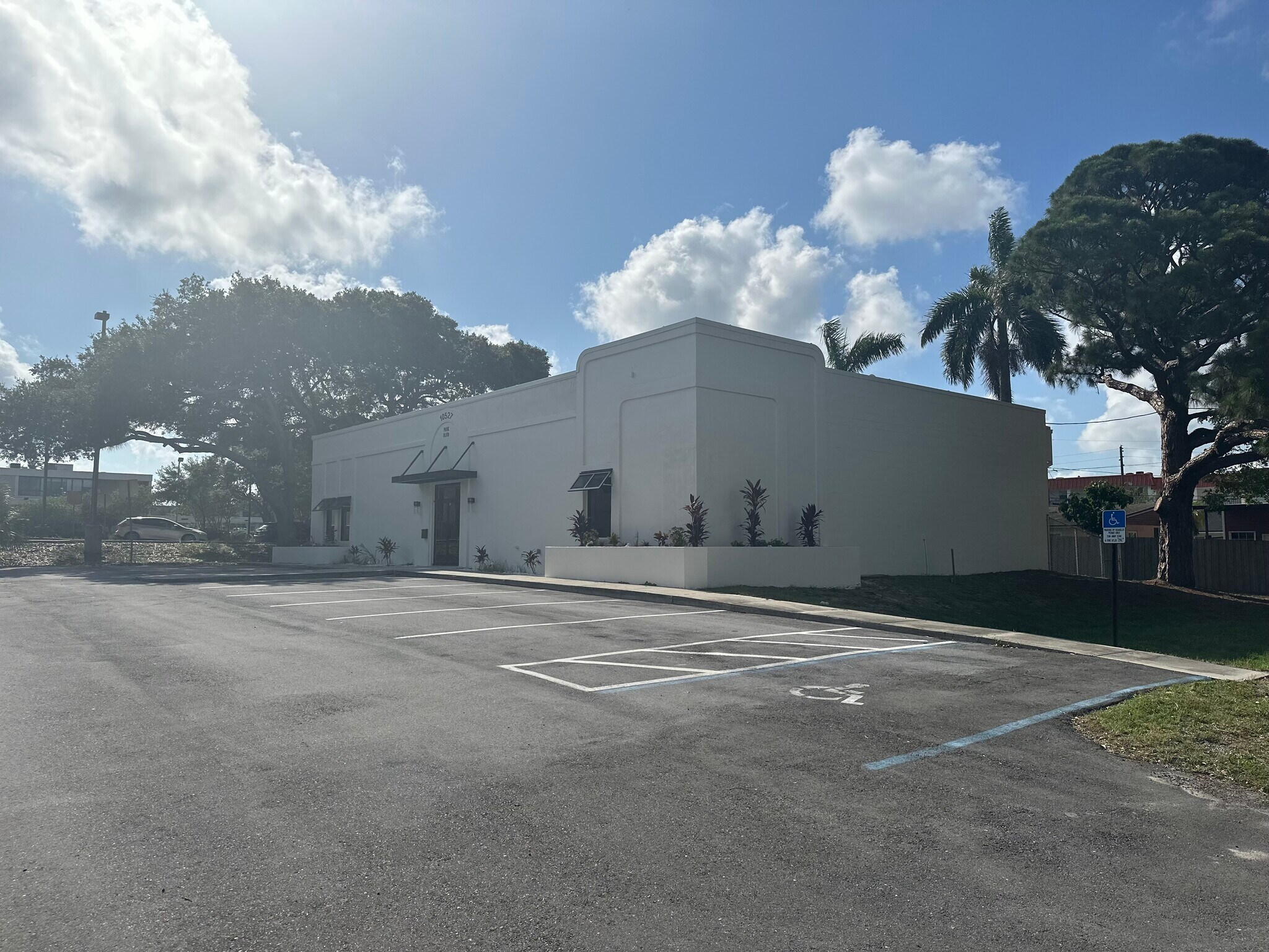 10527 Park Blvd, Seminole, FL 33772 Retail for Sale