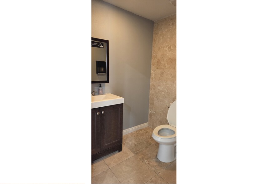1740 Huntington Dr, Duarte, CA for lease - Interior Photo - Image 3 of 6