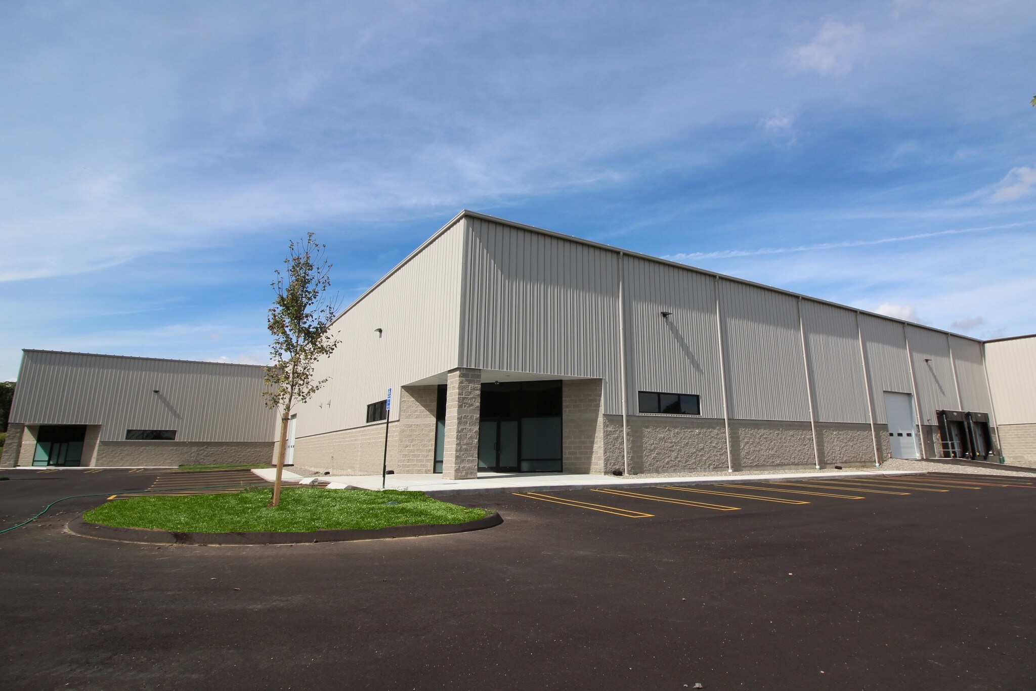 205 Edison Rd, Orange, CT for sale Building Photo- Image 1 of 1