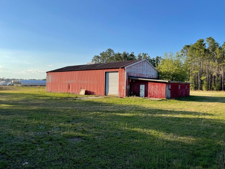 2024 W Kelly Park Rd, Apopka, FL for sale - Primary Photo - Image 1 of 9