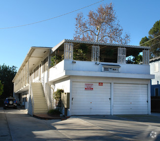 More details for 10814-10818 Blix St, West Toluca Lake, CA - Multifamily for Sale