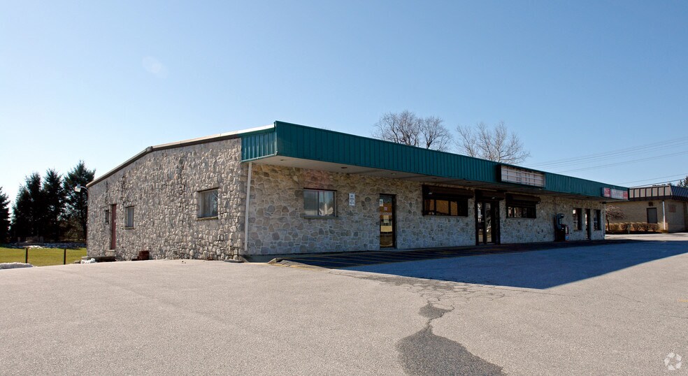 4111 Lower Beckleysville Rd, Hampstead, MD 21074