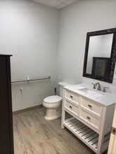 17880 Toledo Blade Blvd, Port Charlotte, FL for sale Interior Photo- Image 2 of 12