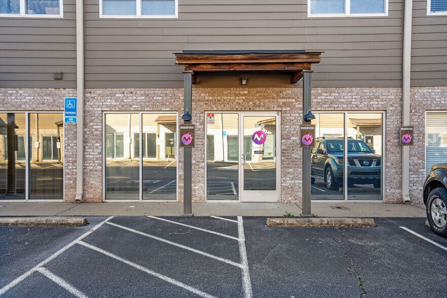 4922 Port Royal Rd, Spring Hill, TN for sale - Building Photo - Image 1 of 1