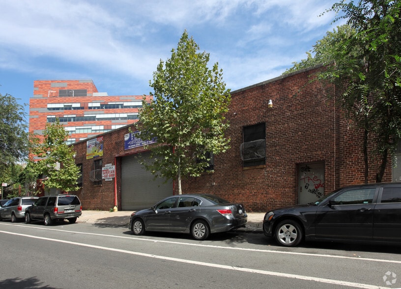 620-630 Gerard Ave, Bronx, NY for lease - Primary Photo - Image 1 of 3
