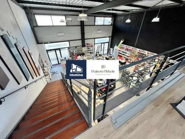 Retail in Brignoles for lease - Interior Photo - Image 3 of 5