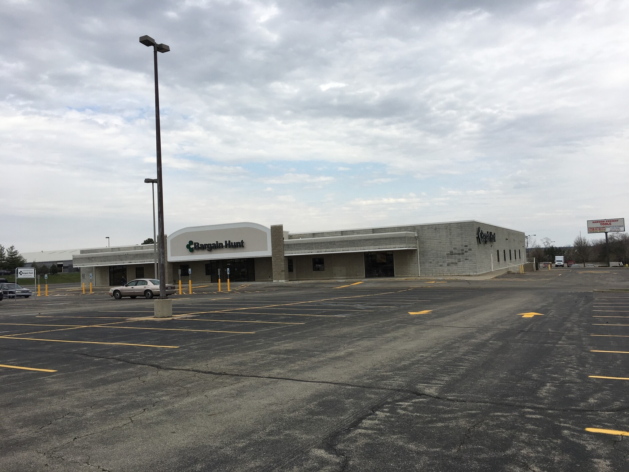 8336 Springboro Pike, Miamisburg, OH for lease Building Photo- Image 1 of 3