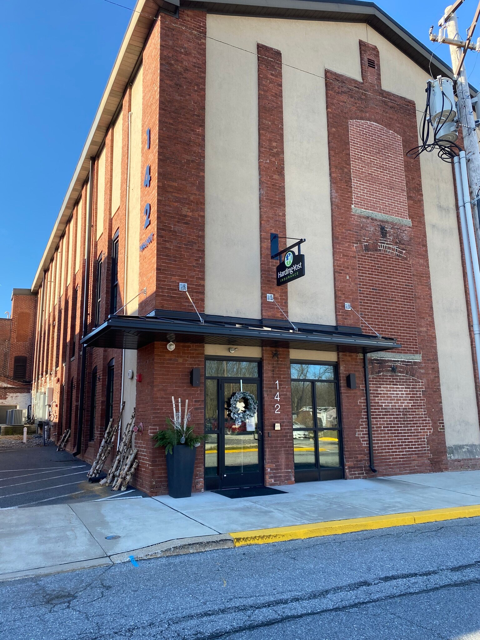 142 Walnut St, Denver, PA for sale Building Photo- Image 1 of 1