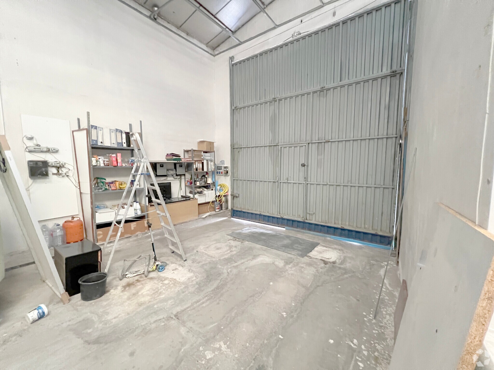 Industrial in Humanes de Madrid, Madrid for sale Building Photo- Image 1 of 6