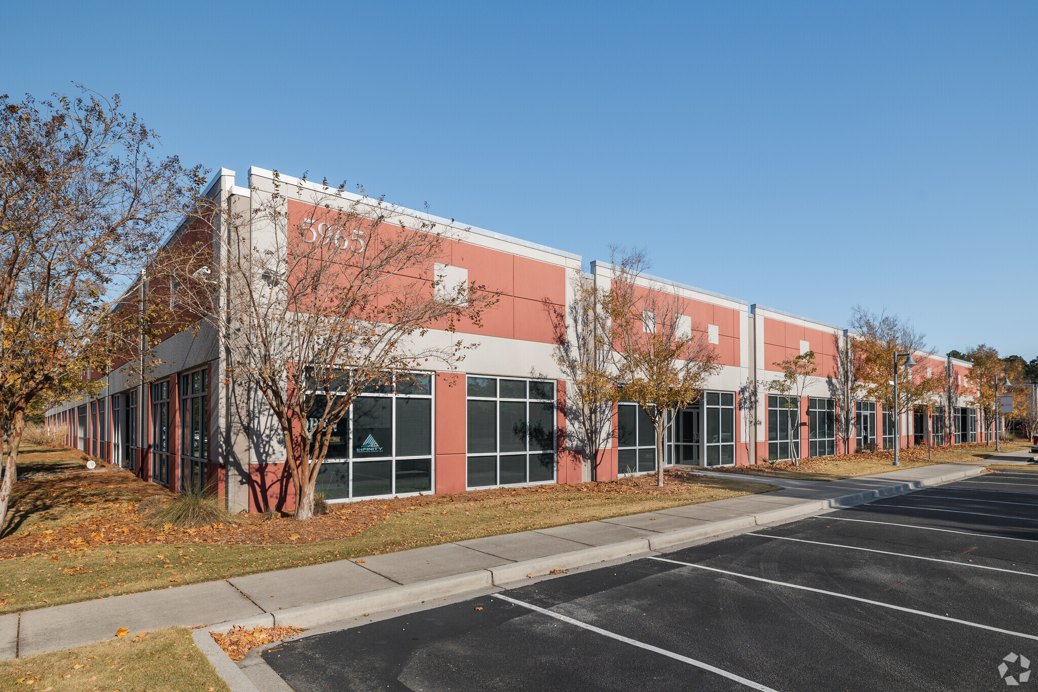 5965 Core Rd, North Charleston, SC for lease Building Photo- Image 1 of 57