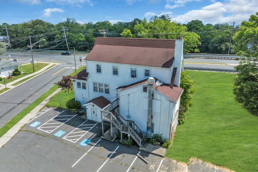 212 Norwood Ave, Oakhurst, NJ 07755 Specialty for Sale