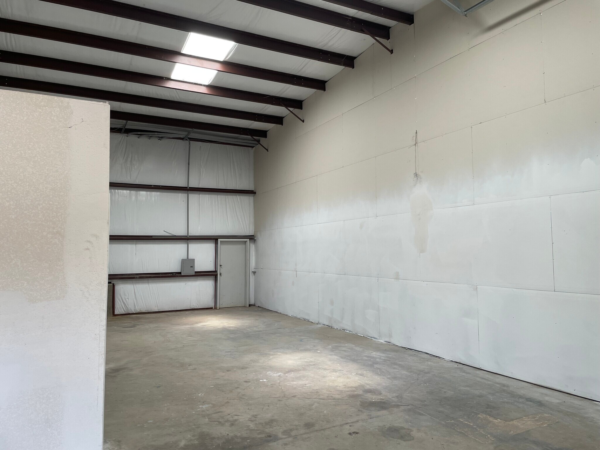 4305 FM 1187, Burleson, TX for lease Building Photo- Image 1 of 2