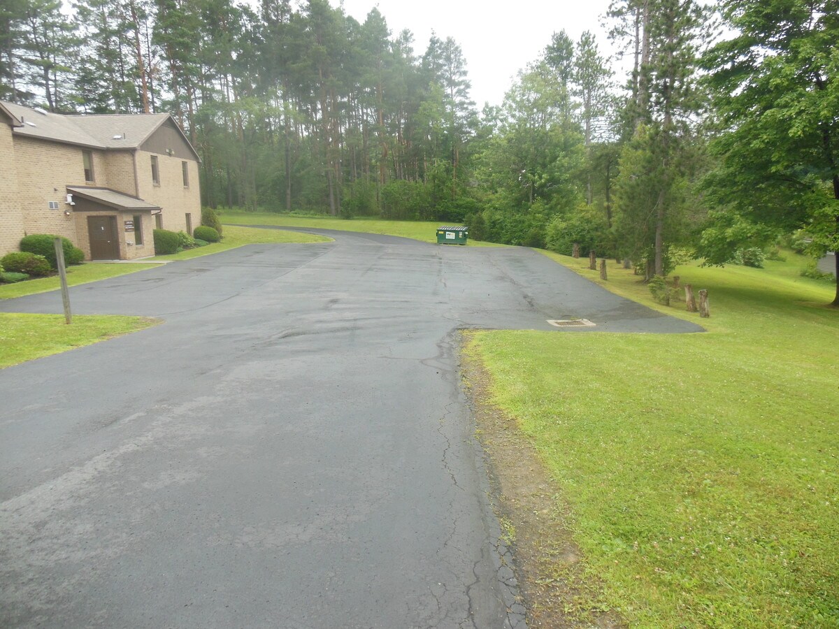 917 W Main St, Somerset, PA 15501