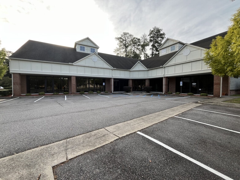 3207 Churchland Blvd, Chesapeake, VA for sale - Building Photo - Image 2 of 9