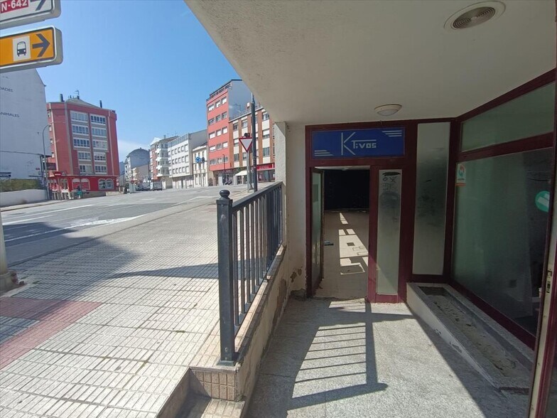 Retail in Foz for sale - Building Photo - Image 3 of 22