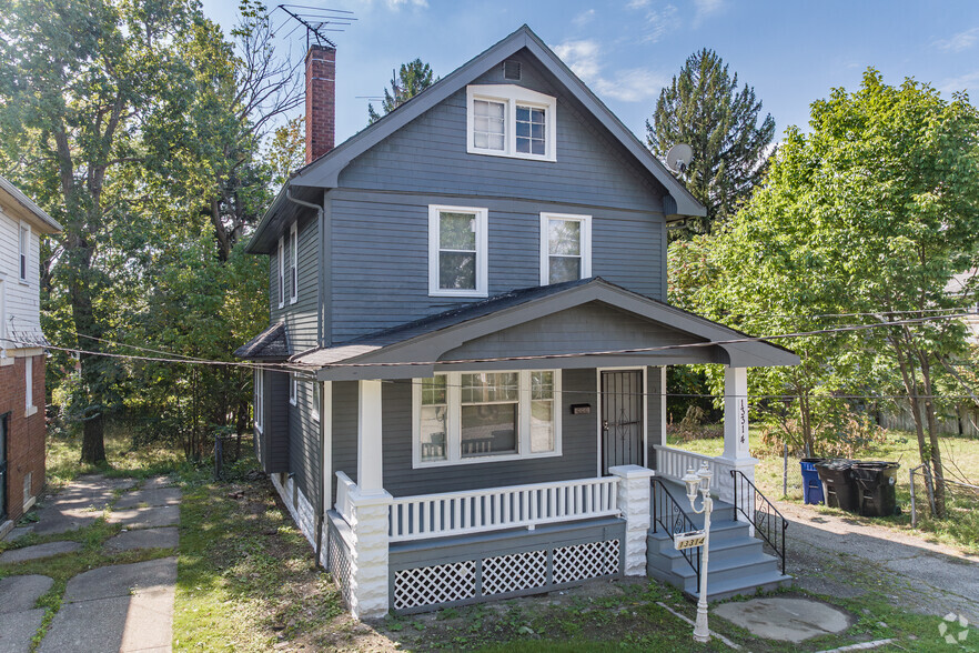 12205 Revere Ave, Cleveland, OH for sale - Primary Photo - Image 1 of 1